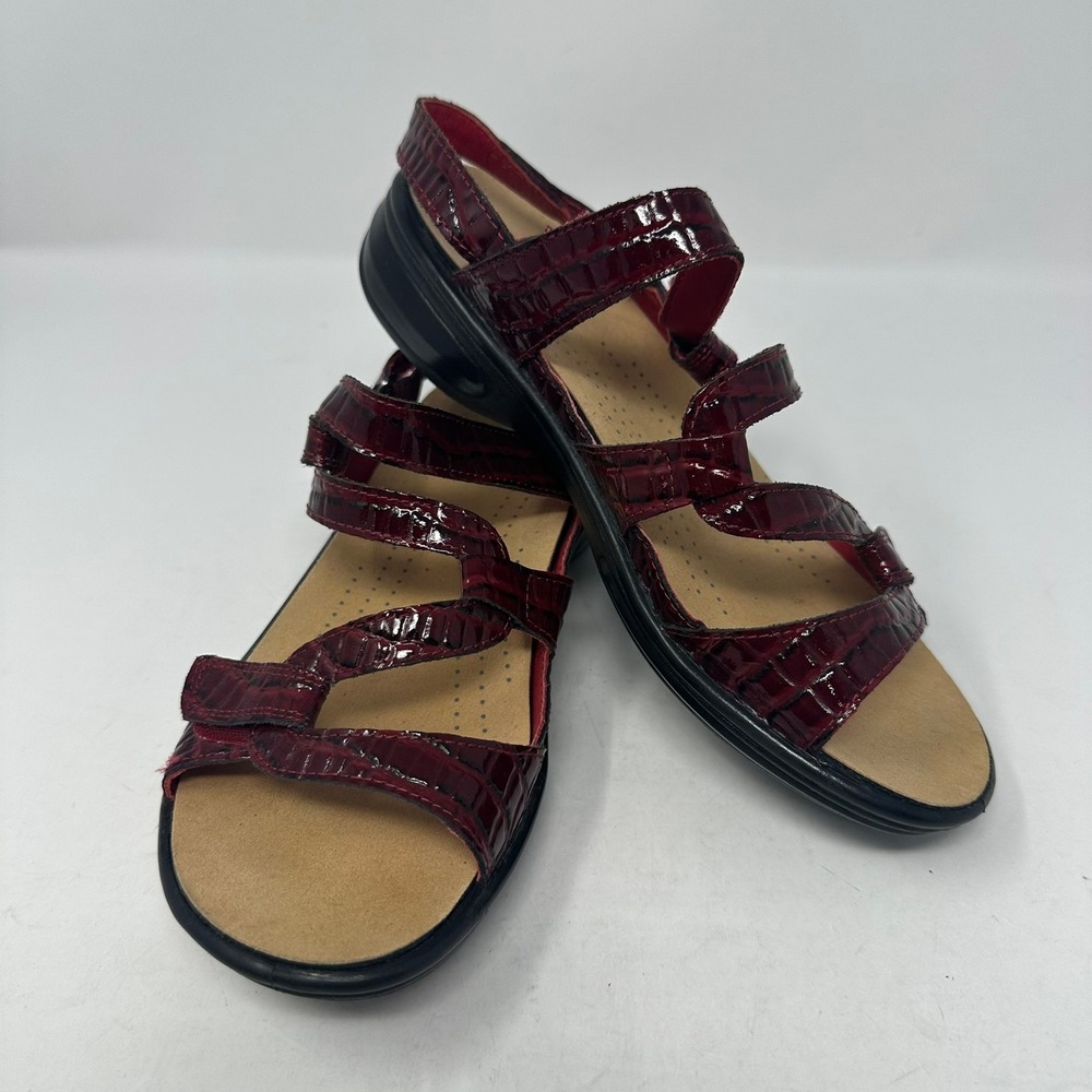 Revere Sandals Women 8W Red Miami Croc Strappy Comfort Patent Leather Adjust